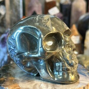 🎄SALE🎄Pyrite Skull Carving!